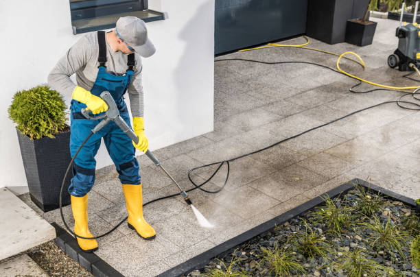 Best Commercial Pressure Washing  in Munsons Corners, NY